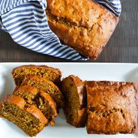 Pumpkin Banana Bread - - - pinner: good flavor & texture; 45 mins. too short; 1 hr too long; 1 cup banana = 2 bananas; salty - 1 tsp kosher salt is too much(use maybe 1/2 tsp)(kosher salt is a bad choice -the grains are too big; conversion of fine sea salt would disperse better)