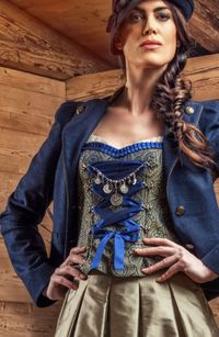 #Farbbberatung #Stilberatung #Farbenreich mit www.farben-reich.com El Picaflor Dirndl HW15 Autumn Colours