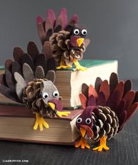Fall is a great time to sit around table with the younger ones and make a few cute kids crafts. These little pine cone cuties are a traditional favorite and we are sharing a fun printable pattern with our own twist. All you need for this craft is a stack of felt, scissors, googly eyes and some glue.