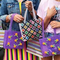 Bolsas de contas @shopbop #bolsa #bags #acessórios #acessorios #bolsas #GostoDisto