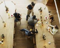 I <3 big communal tables for group work / socializing / eating