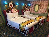 Inside Tokyo Disneyland Hotel’s Alice in Wonderland Themed Room – Appetite For Japan