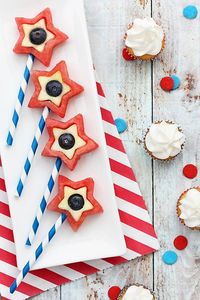 4th of July Dessert: Fruit Pops! Made with watermelon, apples, and blueberries. | via Bakers Royale