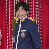 俳優の田中圭が、13日に放送された日本テレビ系バラエティ番組『ぐるぐるナインティナイン』(毎週木曜19:56~)で、同番組の看板コーナー「ゴチになります!19」の新メンバーに決定。今年2月に急逝した大杉漣さんの後任となる田中は「すごく光栄なことだと思います」と心境を語った。