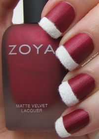 Best #christmas #Nail Art #Designs #Ideas and #Inspirations to follow in 2018 #nails #nailart #nailsofinstagram #naildesigns