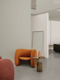 Minimal living in a multi-level loft. Transforming a former factory into a functional house is the architectural equivalent of painting on a blank canvas. The wide, uninterrupted space gives a designer carte blanche to let their imagination run wild. For this one-time industrial building in Milan, the opportunities were endless.