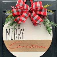 Easy DIY Christmas Decor Ideas for Front Porch - Wooden Signs #christmasdecorations #holidaycrafts