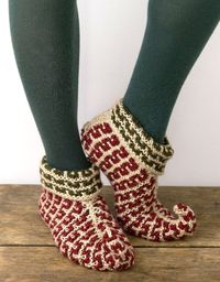Elf Slippers.. i have no idea what anything on this site says, buutt i love these and want to make them