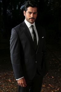 Burak Özçivit