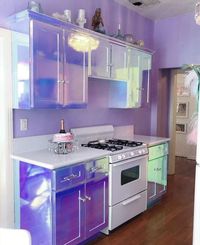Iridiscent Kitchen Unit