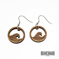 All Genuine Koa Wood Ocean Wave Earring Pierce width: 25mmPerfect for people with an active life style, also great gift for anniversary, wedding or any special occasion.FREE SHIPPING in the USU.S order will be shipped FREE with USPS First Class Mail with tracking. Upgraded shipping - Priority & Express shippings are also available upon checkout International orders will be shipped with USPS International First Class Mail with tracking. Upgraded shipping - International Priority & Express