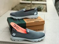 6-10 ALL SiZ Available 750 free shipping fix 🎉🎉🎉 No Less ✖️✖️✖️ memory foam in soul with brand box Skechers best quality