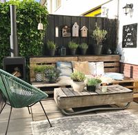 amenagement jardin exemple d aménagement de jardin avec table en pallettes