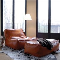 MODERN LOUNGE CHAIR – re-inventing the bean bag chair