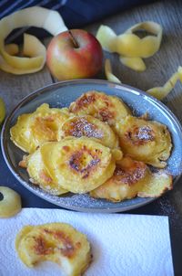 Beignets de pommes à la poêle et sans friture - Le blog de C'est Nathalie qui cuisine