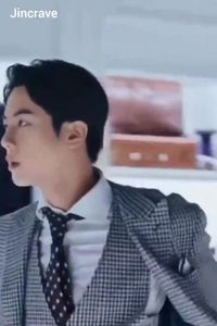 Jin siendo jin #girando