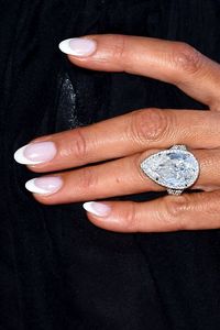 Engagement Nails: Ideas and Inspiration