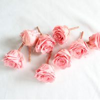 Beautiful preserved rose heads in dark pink. Add a pop of color to your floral crown.