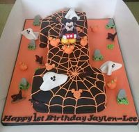 Halloween Mickey Mouse themed cake