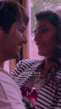 Follow me on insta @flameofvibes 💜 #bollywood #hindisongs #status #aesthetic #sushantsinghrajput #kritisanon