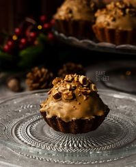 Hazelnut and Dulcey chocolate madeleines - Bake-Street.com