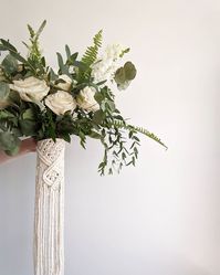 String Theories Fiber Design on Instagram: “This marriage of flowers and greenery and rope deserves its own square; a 24-hr spot in my stories is insufficient. I've got a bunch…”