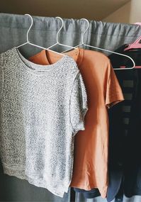 Di adiós a la plancha: con estos trucos no plancharás la ropa nunca más