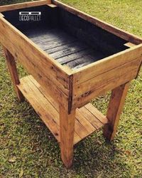 PALLET IDEA | Pictures, Places, And Things (And People Too!)