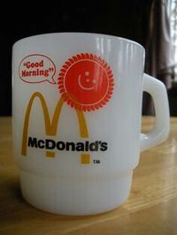 Got this cup while vacationing in Florida in the 70's. Filled it up with fresh Florida orange juice.