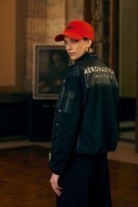 Urban style and quality meet in a warm embrace for your coldest days. Discover a wide range of jackets in our online store: https://global-en.aeronauticamilitareofficialstore.it/shop/category/25142731. #fw22 #ai22 #autunnoinverno22 #fallwinter22 #AeronauticaMilitareStyle #aeronauticamilitare #aeronautica_cristianodithiene #women #aeronauticamilitareofficialstore #flywithus