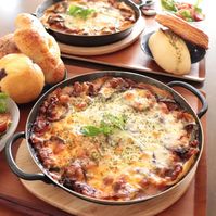 これからの季節にぴったり!食べたい、作ってみたい、オーブン料理のごちそうレシピ | おうちごはん
