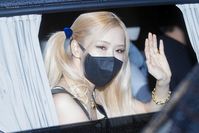 this is just an account dedicated to BLACKPINK.