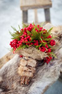 winter wedding bouquet