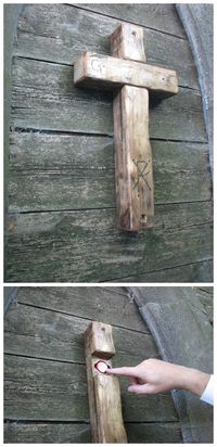 Cool geocache in Belgium. However, I'd want a good hint; pulling at crosses to see if they come apart isn't a good behaviour to encourage unless you know for sure that's the spot. #IBGCp