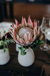 20 Brilliantly Simple Wedding Centerpieces