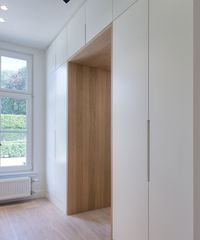 .clean mudroom storage