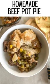 Hearty Veggie and Beef Pot Pie is loaded with tender and juicy chunks of beef, and hearty vegetables all swimming in a rich and savory gravy. #beefpotroast #potpie #comfortfood #dinnerideas #beef