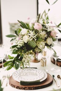 Rustic glam wedding inspiration | photo by Joseph West Photography | 100 Layer Cake