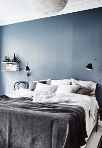 Blue bedroom wall - via Coco Lapine Design