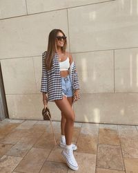 PIA SHAH on Instagram: “figured I’d wear shorts one last time before I bring the leather pants out🍂”