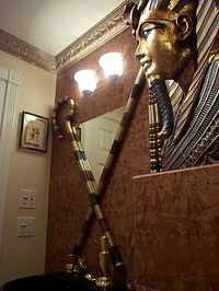 Egyptian 1/2 bathroom