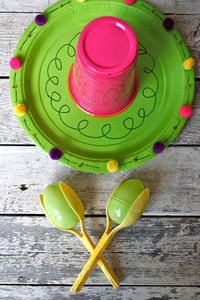 Paper plate sombrero and Easter egg Maracas for Cinco de Mayo. Super easy craft for the kids.