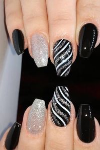 Summer and Spring Nail Design Ideas and Colorful Nail Polish 8 #toenaildesigns