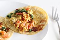 Healthy Scrambled Egg Breakfast Tacos (gluten-free, dairy-free) | Liezl Jayne