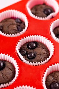 Chocolate, Banana & Blueberry Toaster Muffins (Meal Prep, Gluten-free, Dairy-free) | Liezl Jayne