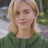 Mid Length Haircut For Fine Hair #ad #hairstyle