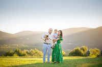 mountains-sunset-family-portrait