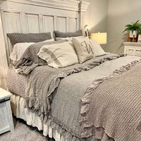 Lenzuola SET biancheria da letto in lino shabby chic set lenzuola | Etsy 21 bellissime idee di arredamento da giardino fai-da-te che adorerai, #decor #the #DIY #garden #ideas Mobili online: una scelta economica e su misura, #a # mobili online # # personalizzati #e #categoria Letto a molle Greta Mobili e accessori per la camera …