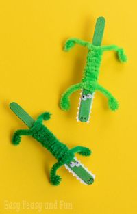 Craft Stick Crocodile Craft - cutest crocodile I've seen, if crocodiles can be cute! :)