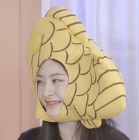 STAYC - Seeun on Vlive 210405 | Credits: @STAYCbrasil on Twitter